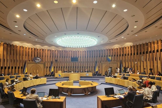 Чланови Комисије за финансије и буџет и Комисије за борбу против корупције Представничког дома обавили јавно саслушање садашњих и бивших правобранилаца Правобранилаштва БиХ